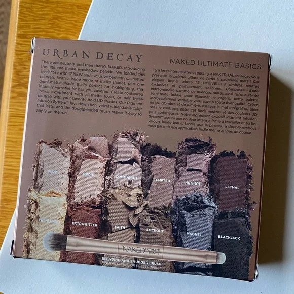 NEW IN BOX- Urban Decay Naked Eyeshadow Palette Ultimate Basics - Picture 4 of 4
